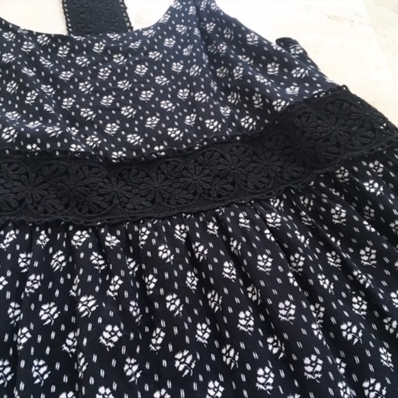 Lucca Couture Floral Lace T-Strap Back Dress S - Picture 3 of 4